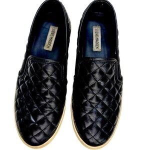 Steve Mason Women’s Quilted Slip on’s. black with Rubber White Soles.